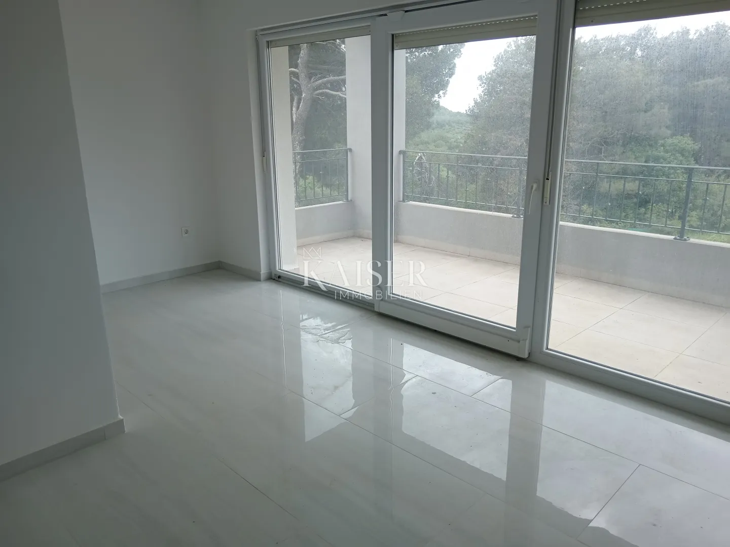 istra, buje, stan 64m2 s vrtom - slika 4