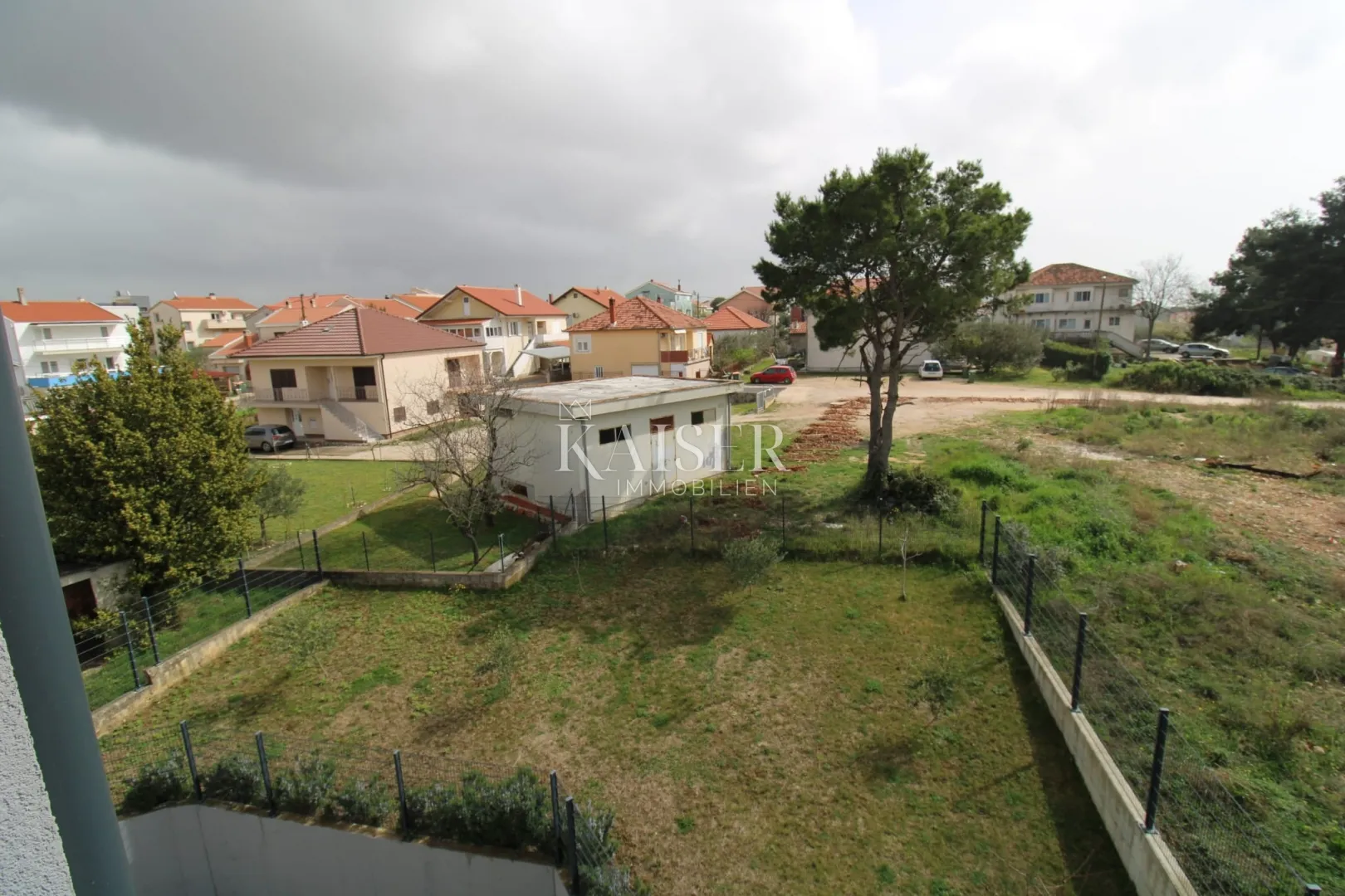 zadar, crvene kuće – luksuzan stan s krovnom terasom i pogledom na more - slika 24