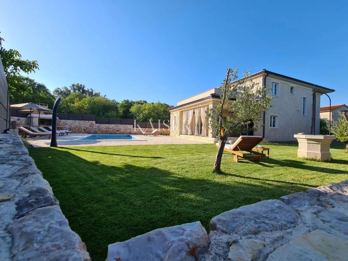 krk, gostinjac - predivna mediteranska kuća sa bazenom - slika 44