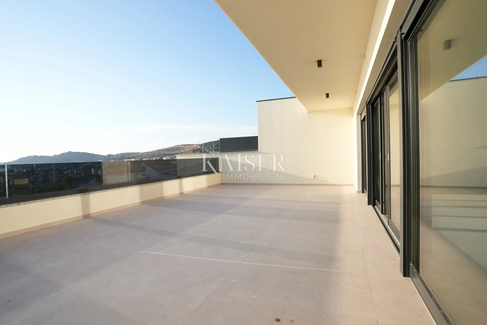 šibenik, žaborić - ekskluzivni penthouse s panoramskom krovnom terasom a - slika 29