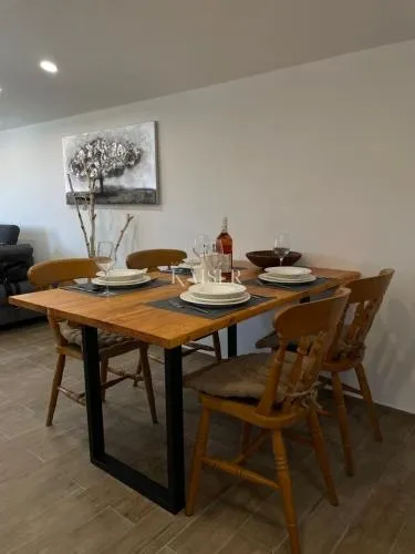 istra, labin - renovirana kuća s tri stana, 270 m2 - slika 5