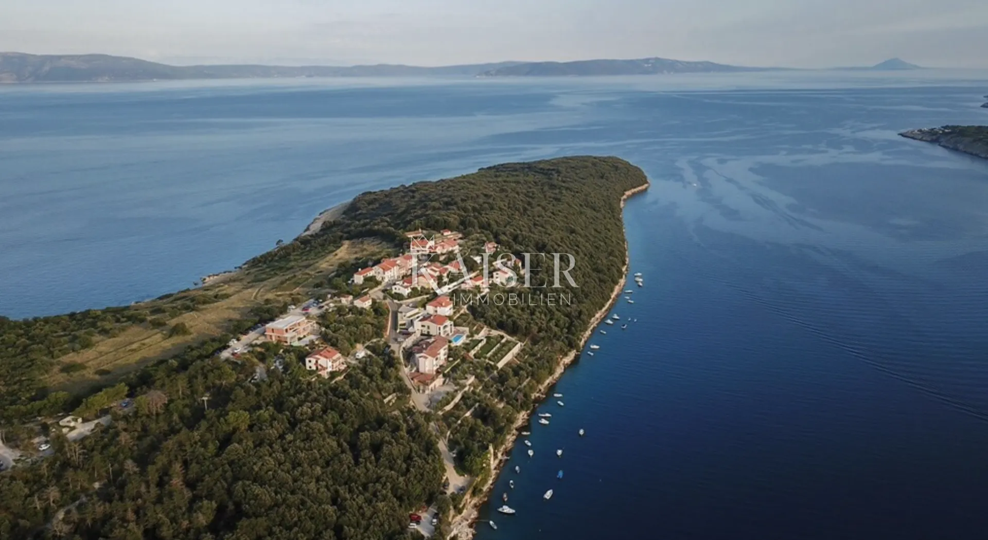 istra, rabac -jedinstvena vila 90 m od mora, 465 m2 - slika 17