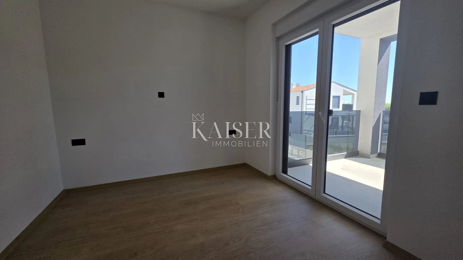 zadar, vrsi- vila 180 m2 sa bazenom i pogledom na more - slika 15