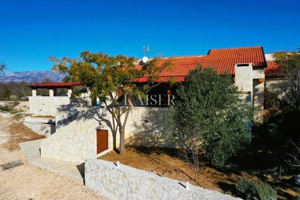 zadar, pridraga - kamena vila s grijanim bazenom i panoramskim pogledom - slika 5
