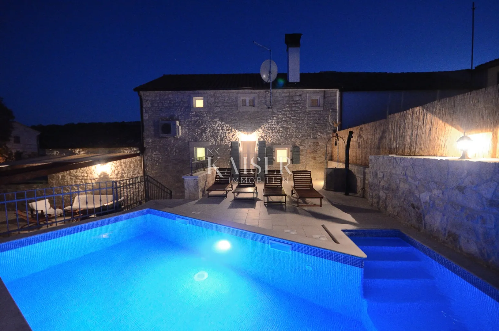 istra, rovinj okolica- šarmantna kamena kuća 170m2 s bazenom - slika 31