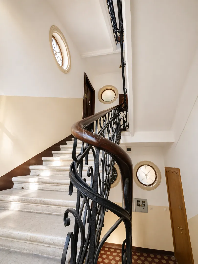 opatija centar – prostran stan s 4 sobe, 3 balkona i parkingom, 70 m od mora - slika 10