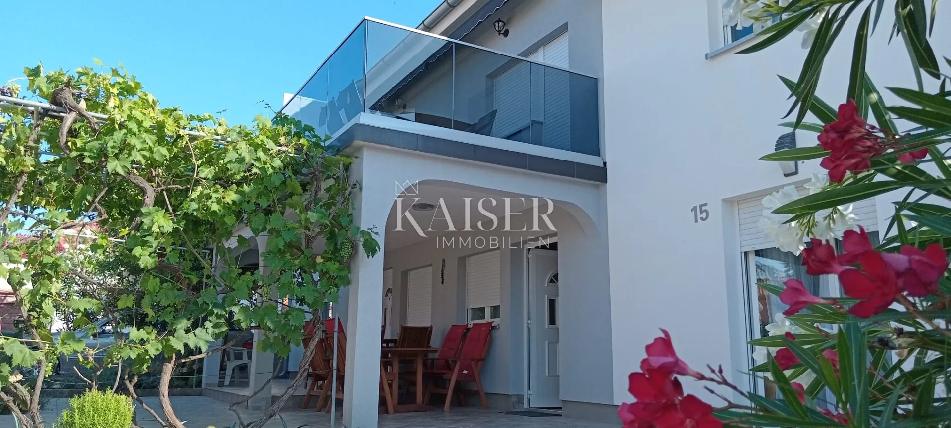 zadar, vir : kuća s 4 apartmana 200 m od mora - slika 3