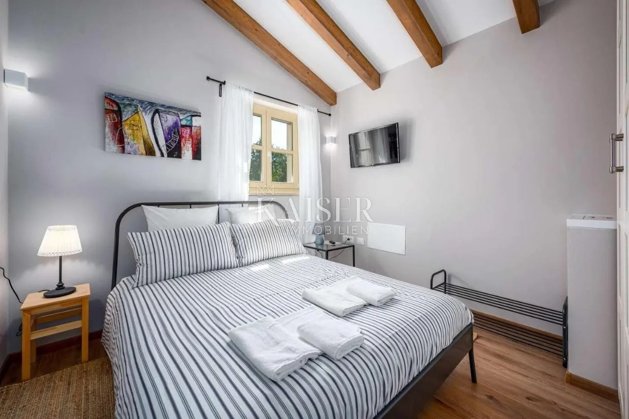 istra - pazin, okolica - vila s bazenom, 230 m2 - slika 5