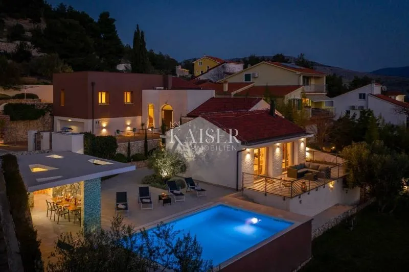 šibenik-žaborić – luksuzna vila 358 m² s bazenom, konobom i panoramskim pogledom - slika 23