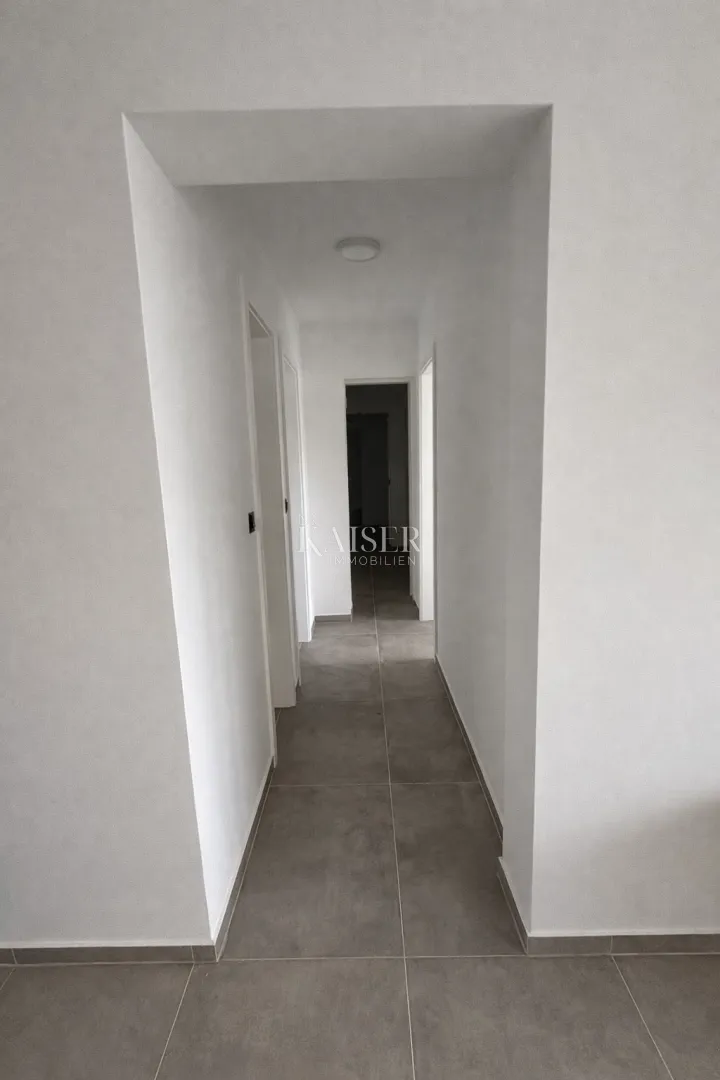 zadar, privlaka apartman novogradnja 70 m od mora - slika 6
