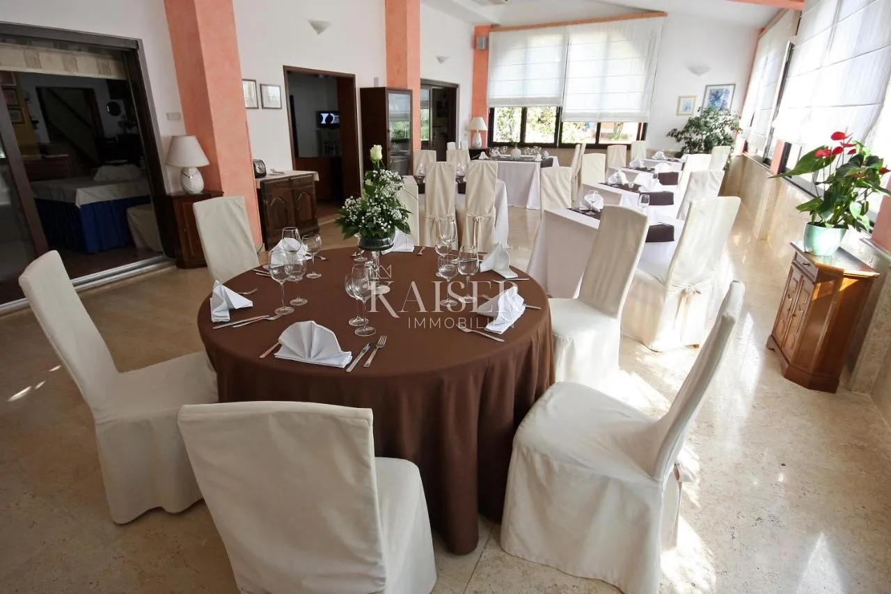 pula - hotel uz more - slika 11