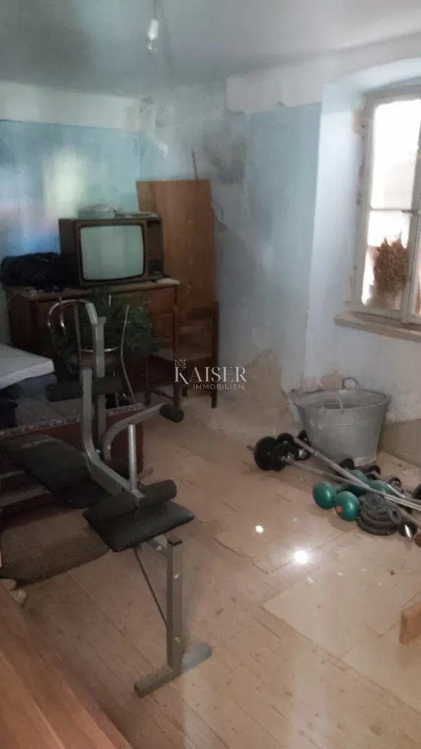 mali lošinj - kamena kuća s pomoćnim objektom i dvorištem - slika 13