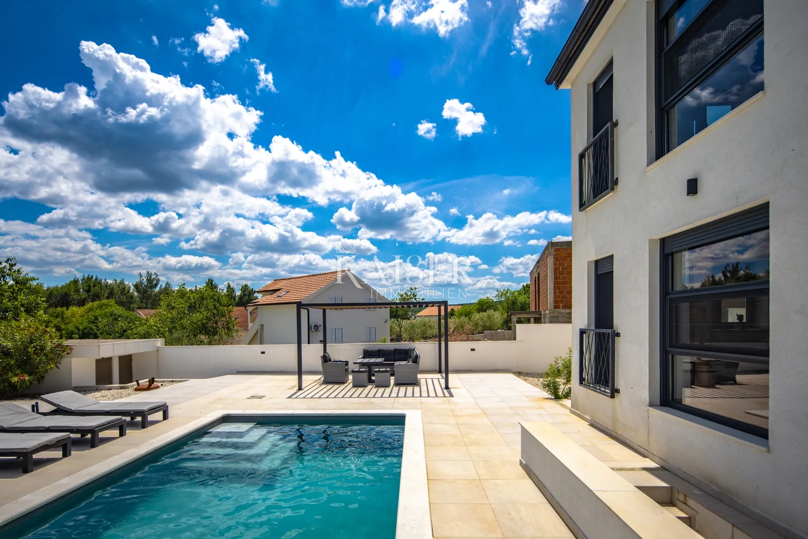 zadar – pridraga, moderna vila s bazenom i jacuzzi zonom, 300 m od mora - slika 51