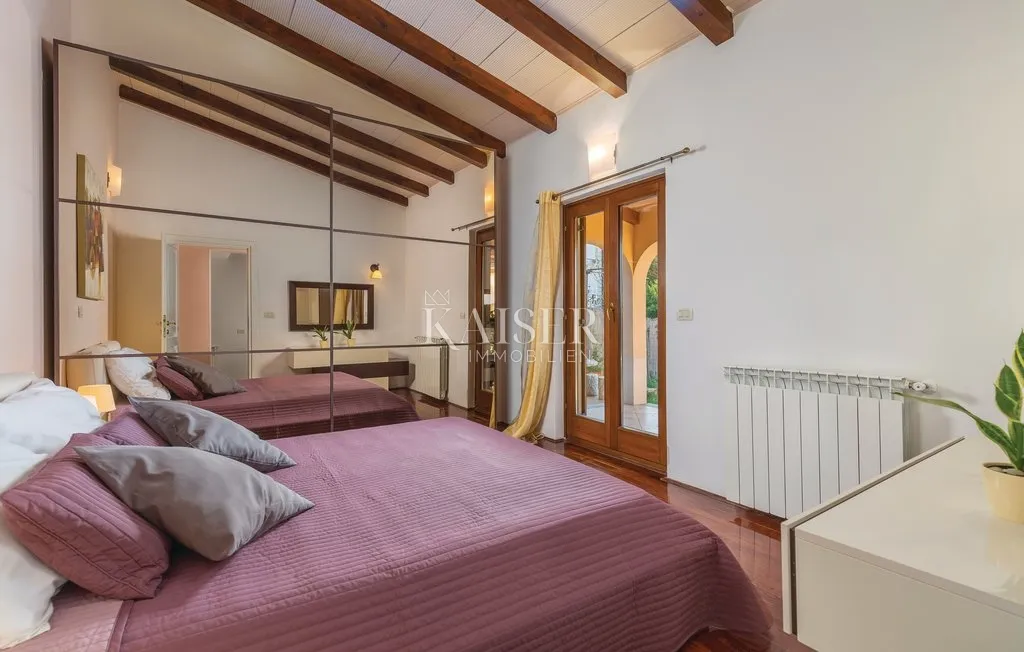 istra, novigrad - vila 131m2, s bazenom i velikom okućnicom, za dugoročni najam - slika 16