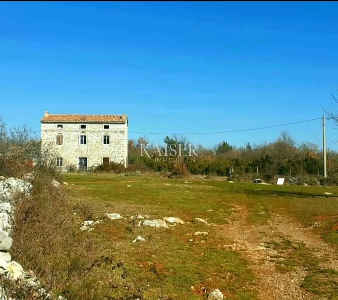 istra, krnica - autentična istarska stancija 7000m2 - slika 2