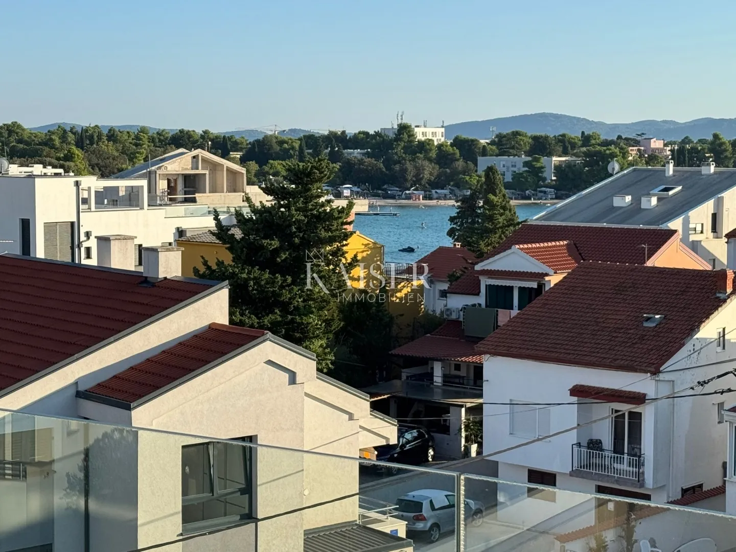 zadar- ekskluzivan stan 130 m² s panoramskim pogledom na more,150m od plaže - slika 11
