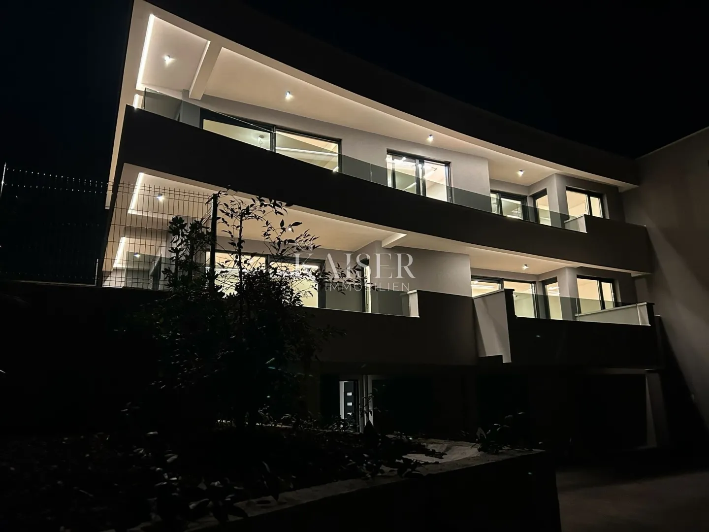 opatija, lovran- ekskluzivni penthaus s privatnim vrtom i panoramskim pogledom - slika 2