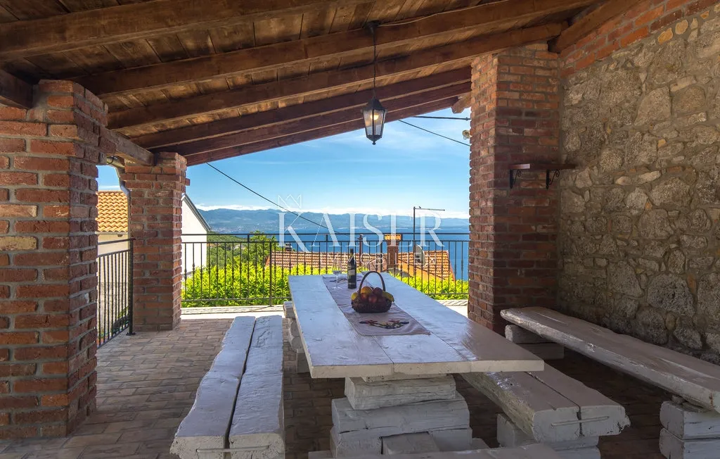 opatija, poljane- vila na super lokaciji - slika 9