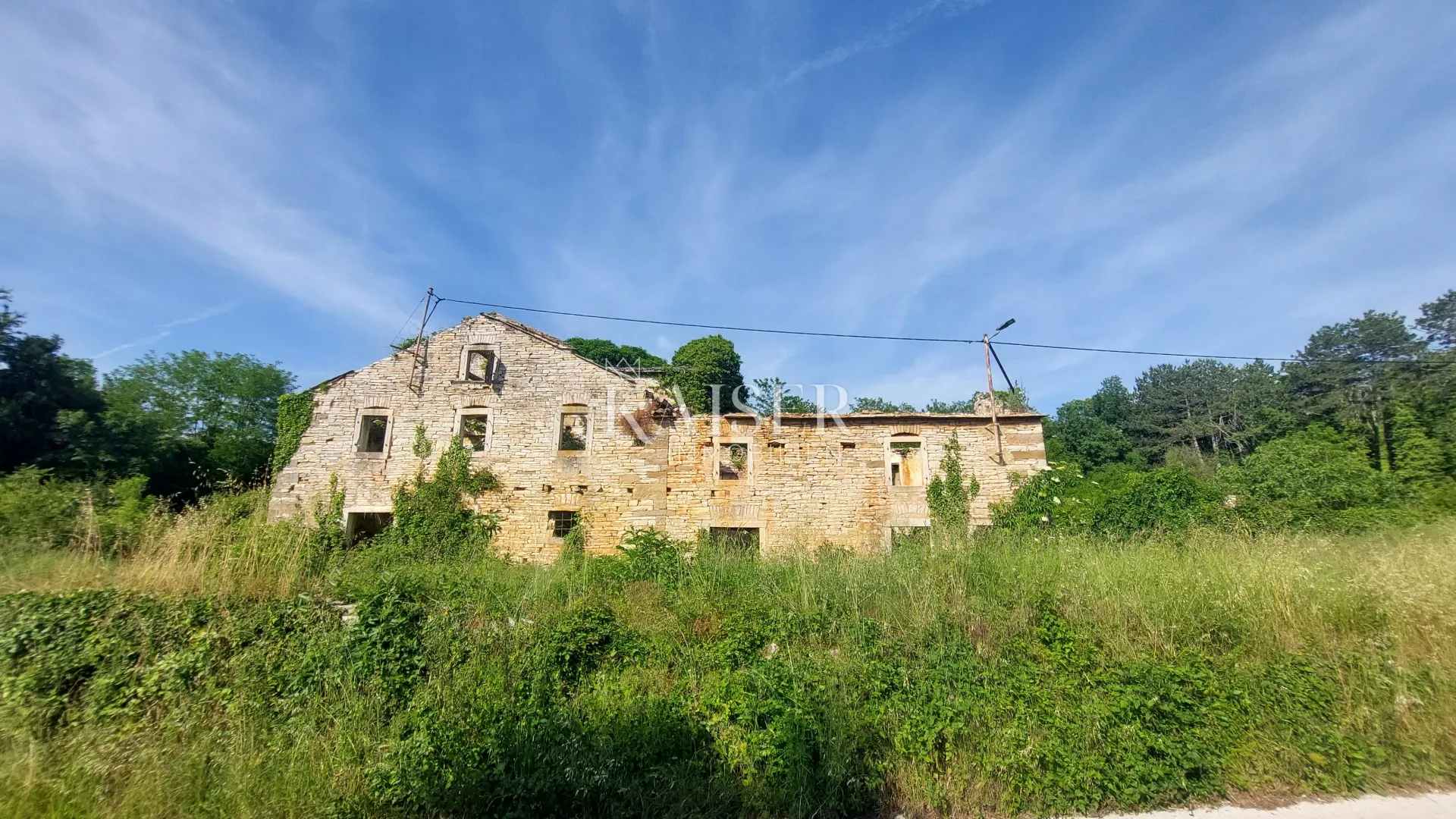 istra, grožnjan, okolica - građevinsko zemljište 1.000m2, sa ruševnim starinama - slika 13