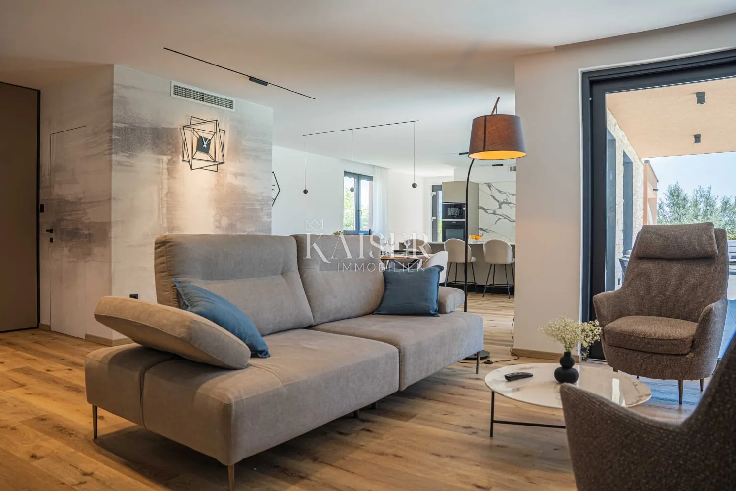 istra, višnjan - moderna vila s bazenom - slika 24