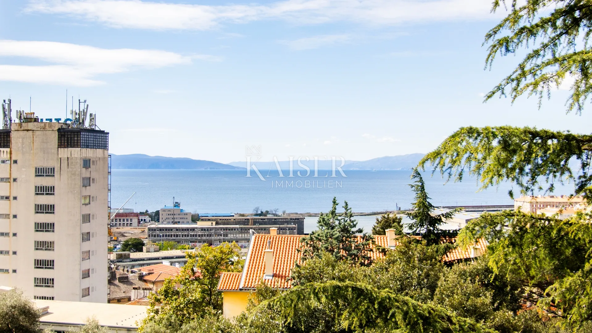 rijeka, bulevard, gospodski stan s okućnicom - slika 16