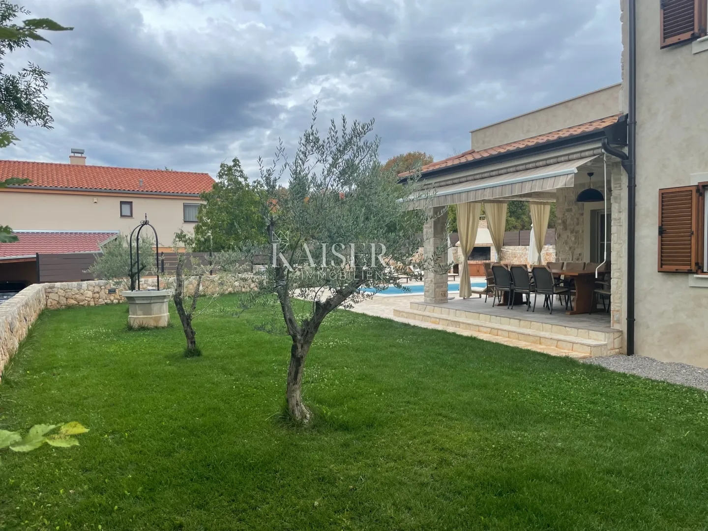 krk, gostinjac - predivna mediteranska kuća sa bazenom - slika 16
