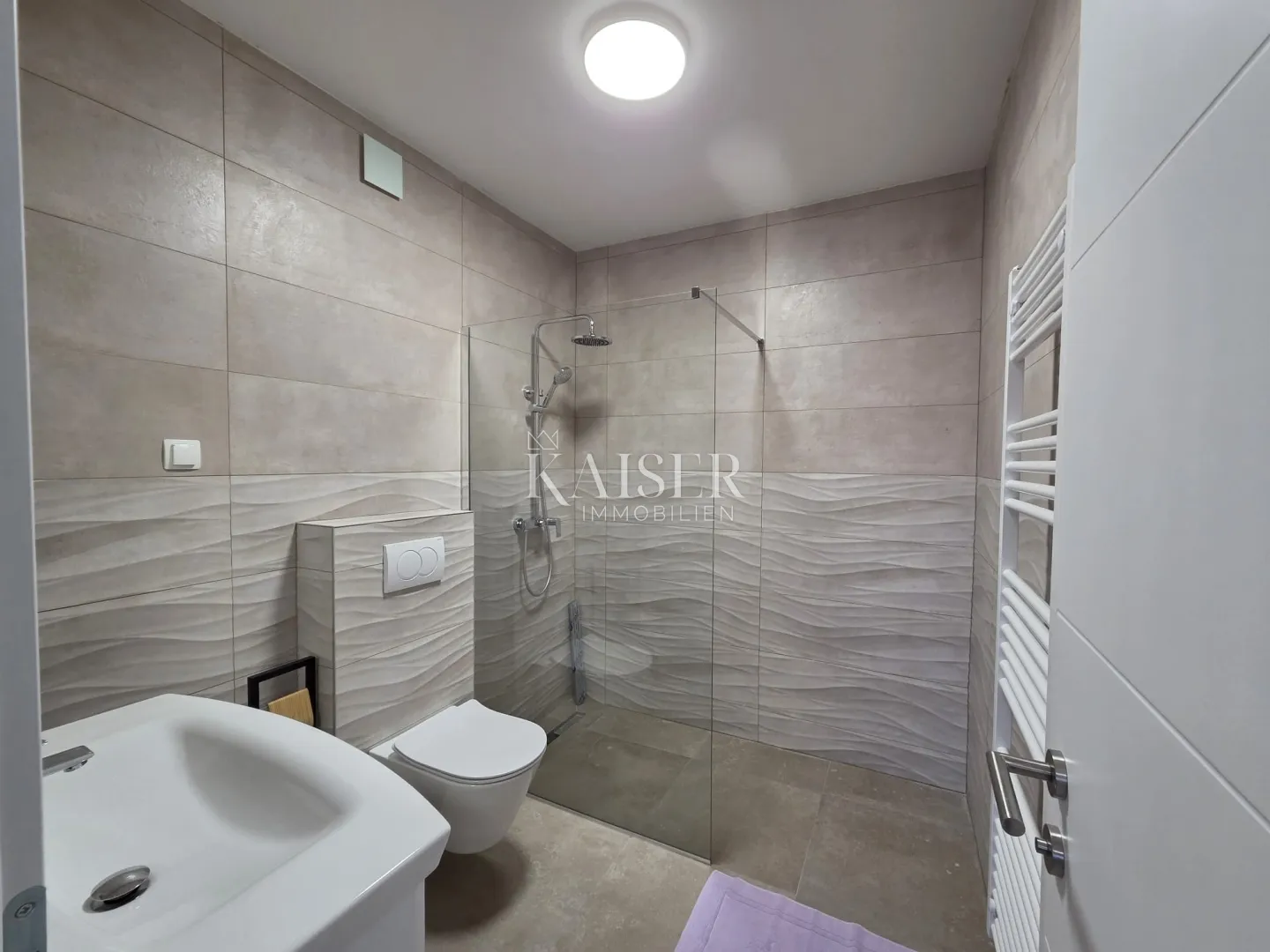 otok krk, brzac - duplex 157m2, pogled more - slika 17