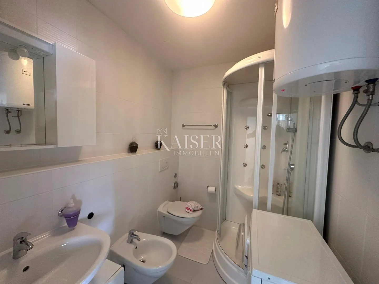 baška voda - penthouse 85m2, prvi red do mora, top lokacija - slika 13