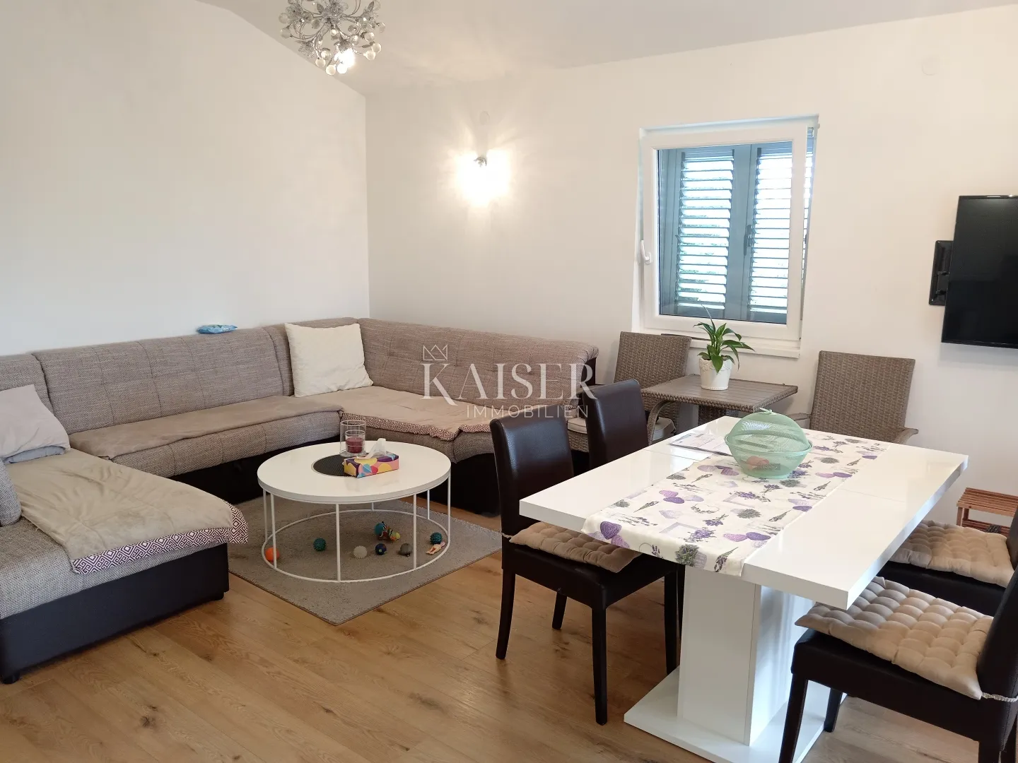 istra, brtonigla, stan 80m2 s pogledom na more - slika 2