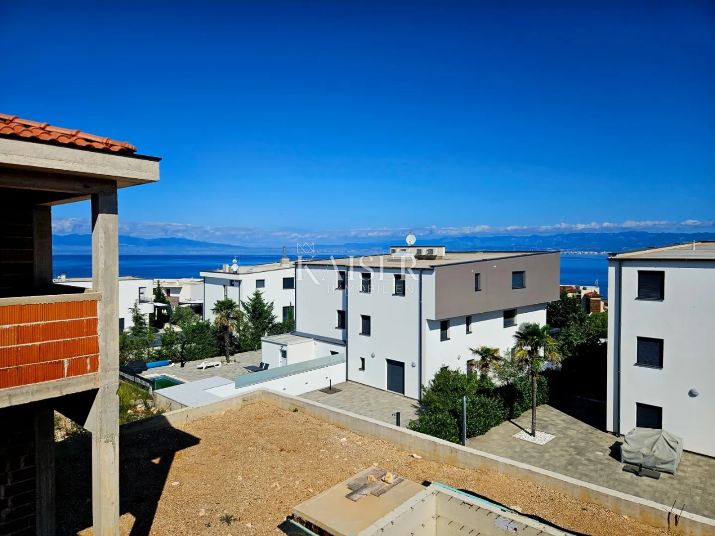malinska, otok krk - luksuzni dvoetažni apartman 165m2 - slika 18