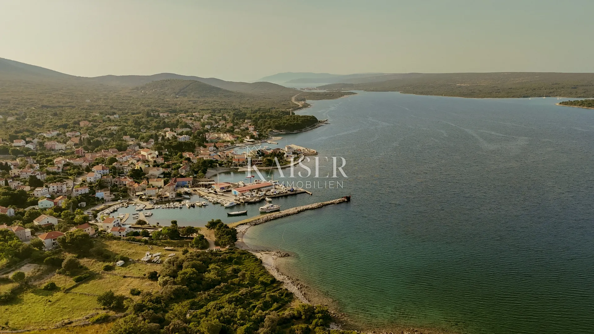 otok lošinj, nerezine, stan od 83 m² - slika 9