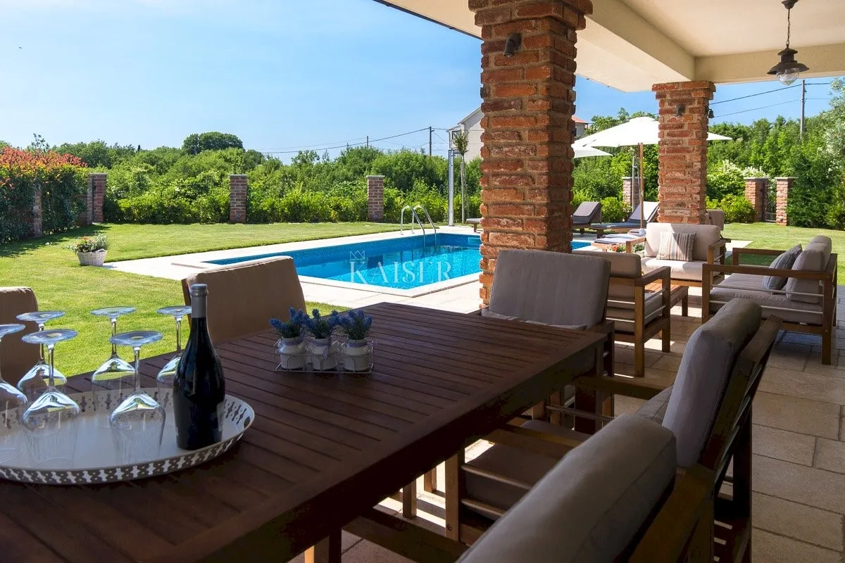 otok krk, dobrinj, okolica - luksuzna villa 179m2 - slika 2