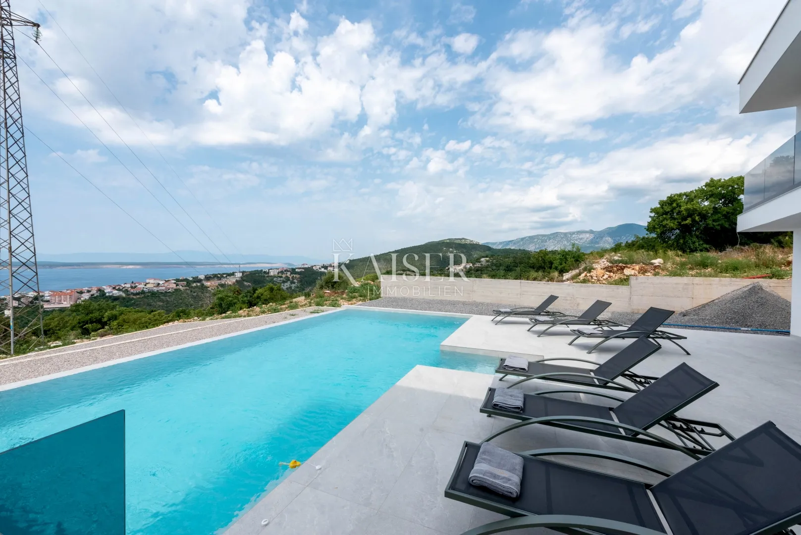 crikvenica, elegantna vila s bazenom i jedinstvenim pogledom - slika 21