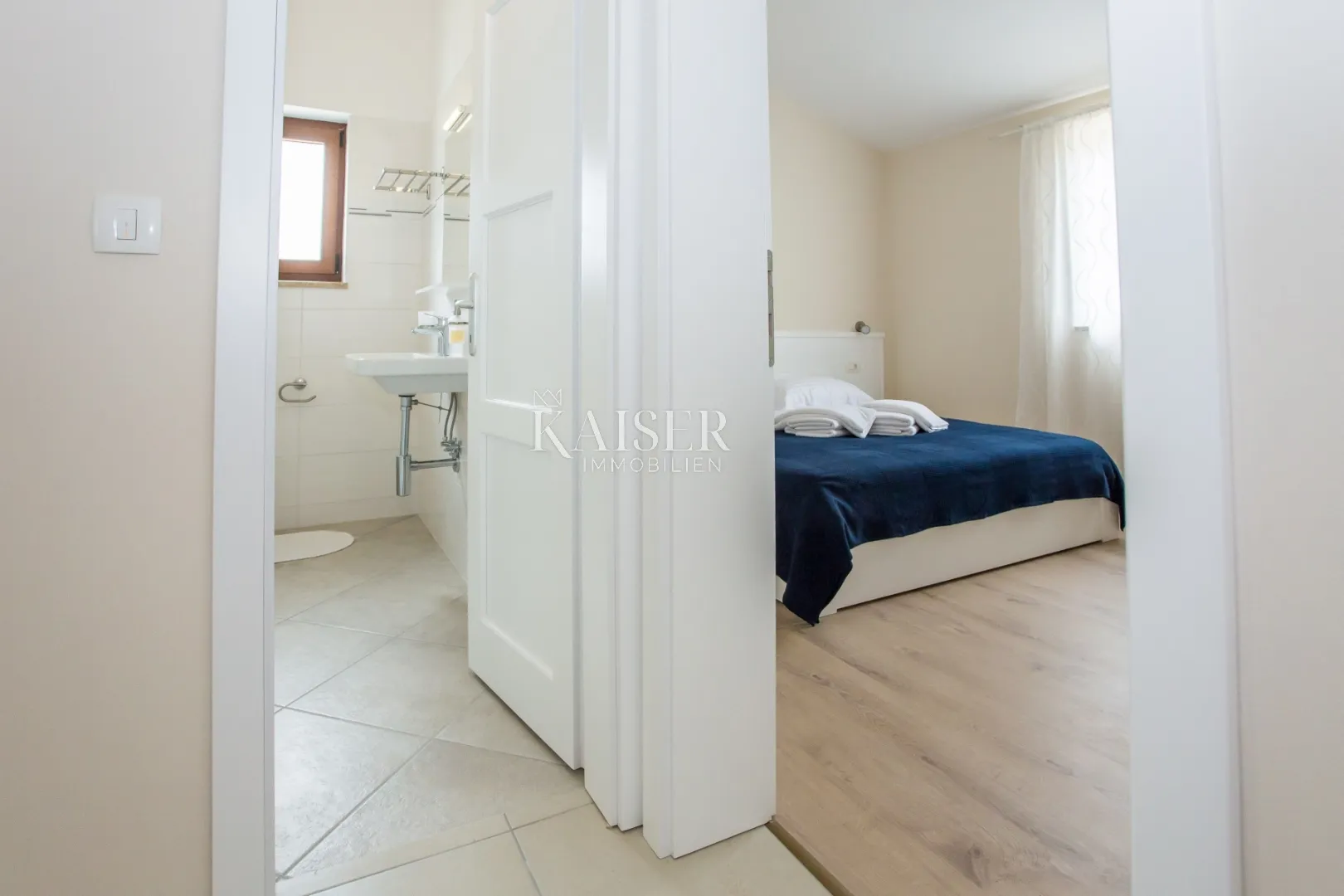 istra-kaštelir, vila sa bazenom pogled more 2 - slika 17