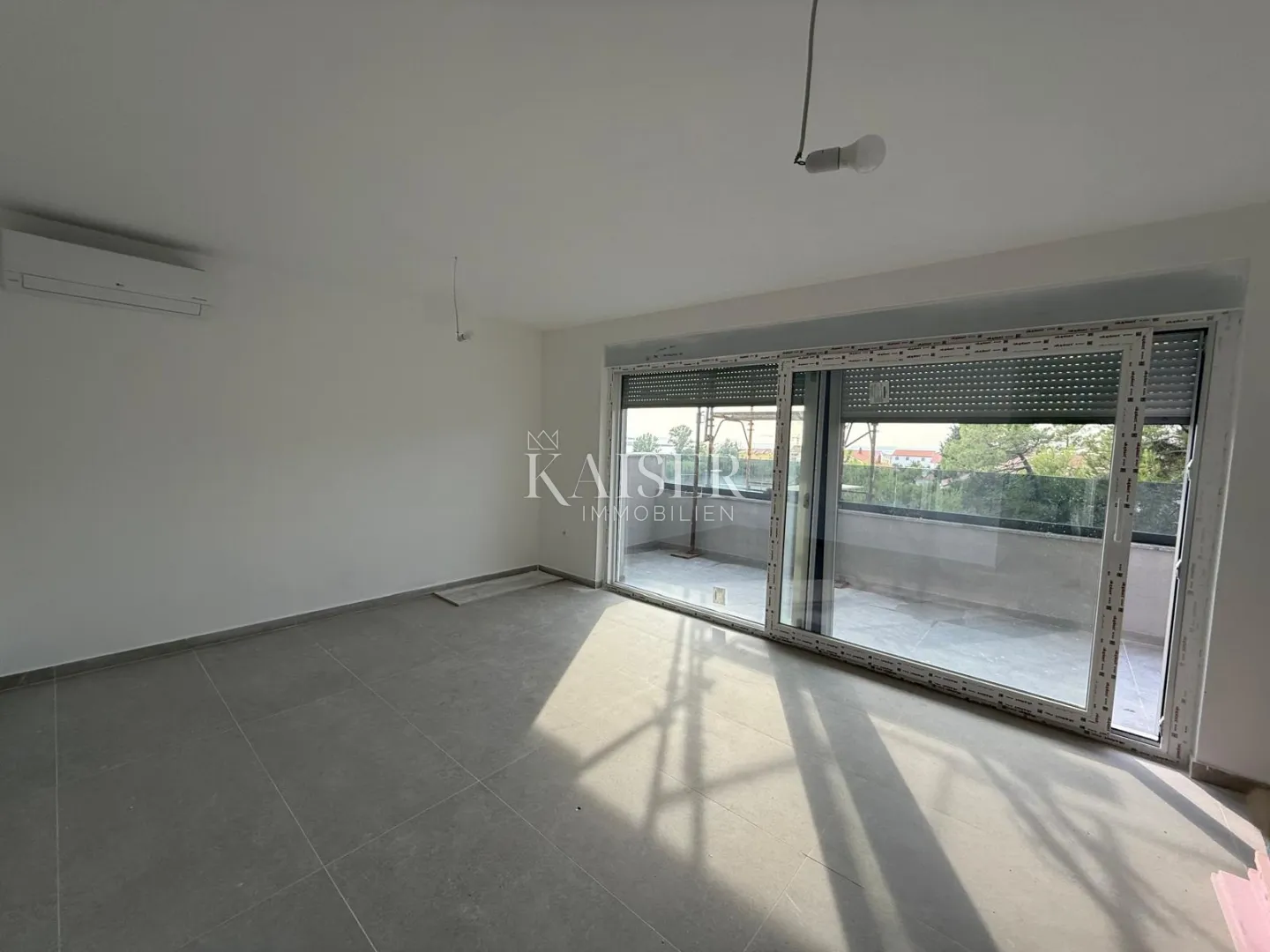 otok pag – povljana penthouse s6: 2s, more i terasa - slika 3