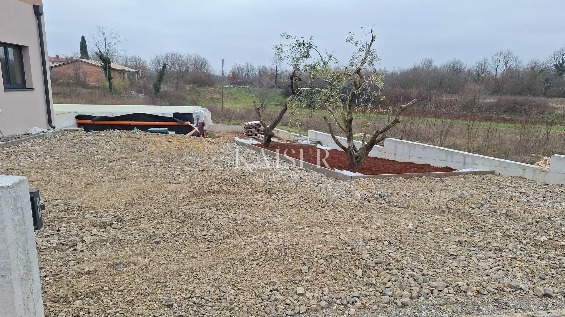 istra, svetvinčenat - samostojeća kuća s bazenom - slika 11