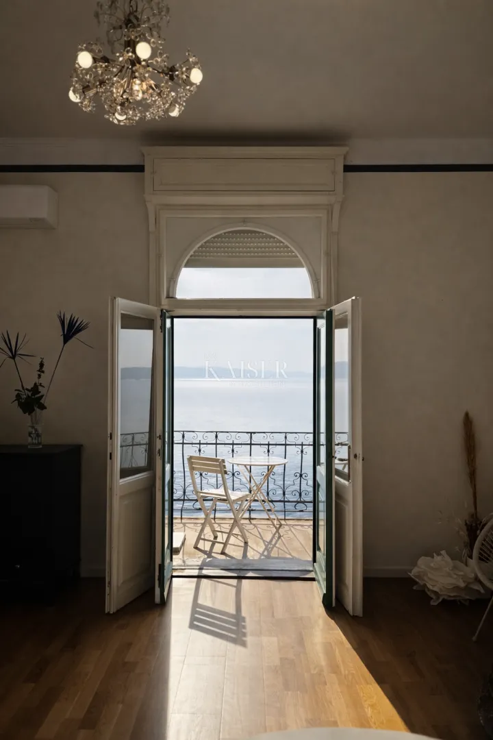 opatija, lovran – stan u prvom redu do mora, balkon s panoramskim pogledom, direktan pristup moru - slika 3