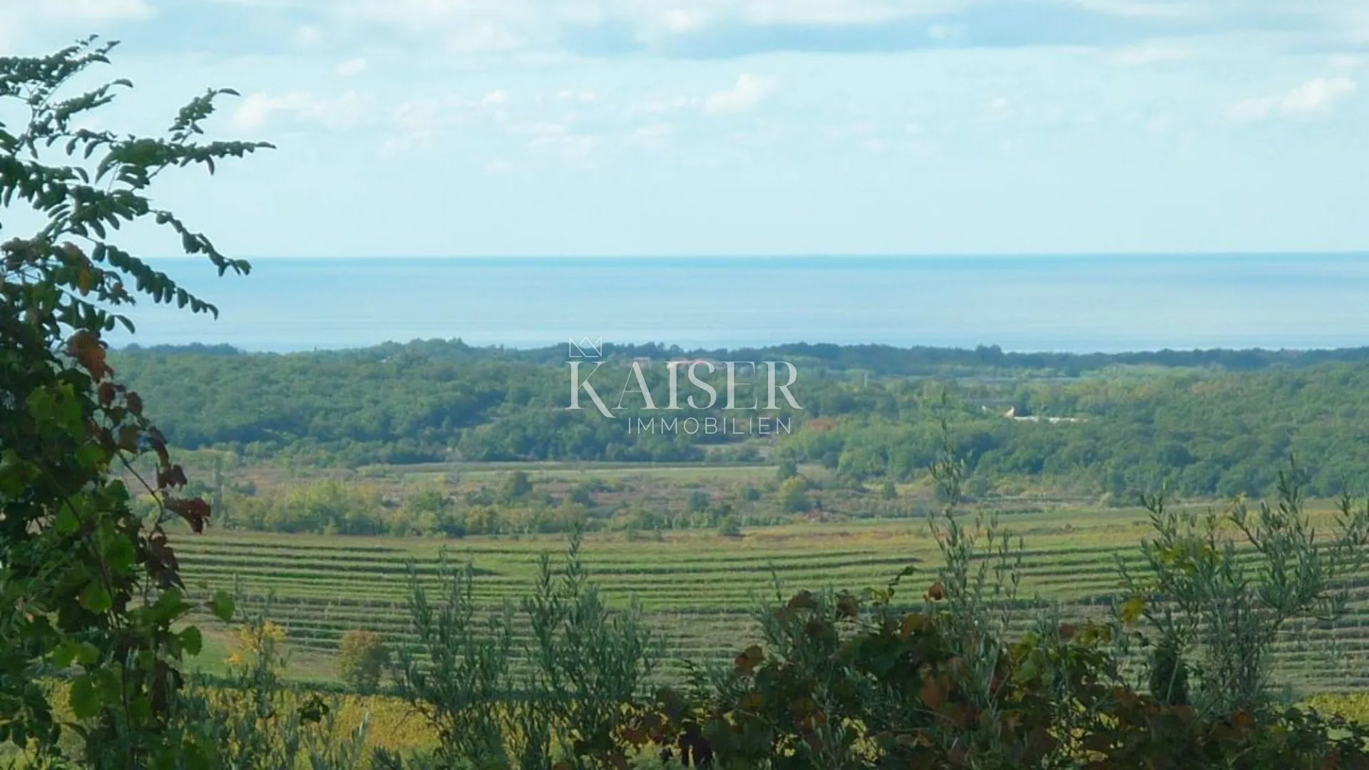 istra, buje - građevinsko zemljište sa prekrasnim pogledom, 717m2 - slika 2