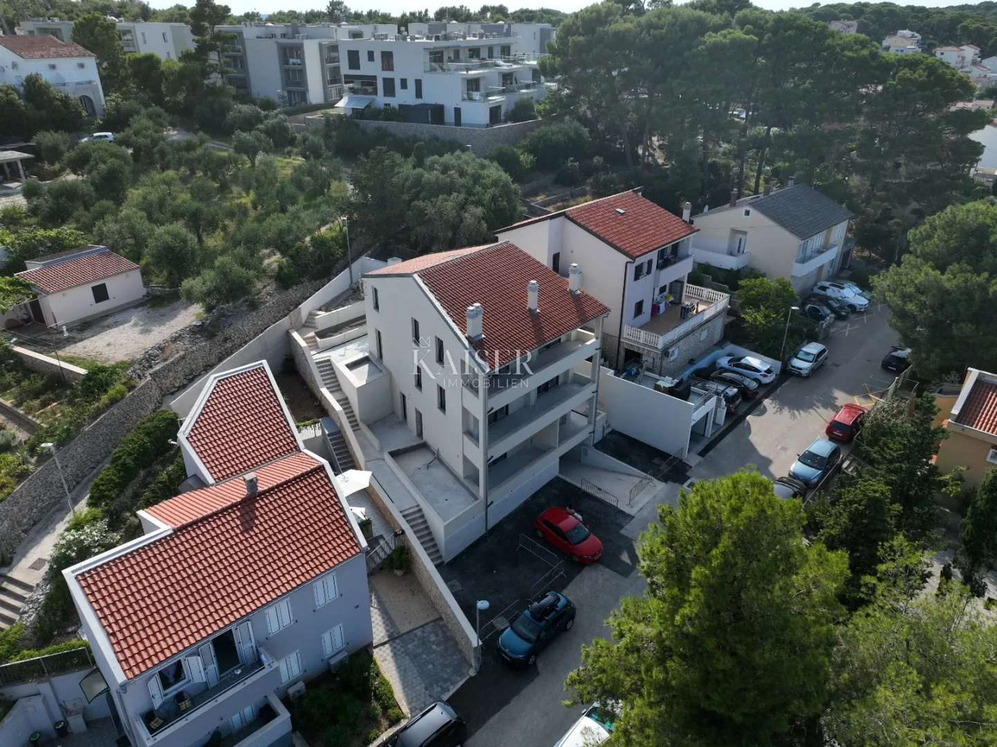 mali lošinj - predivni apartman 100 m2 u centru grada - slika 8