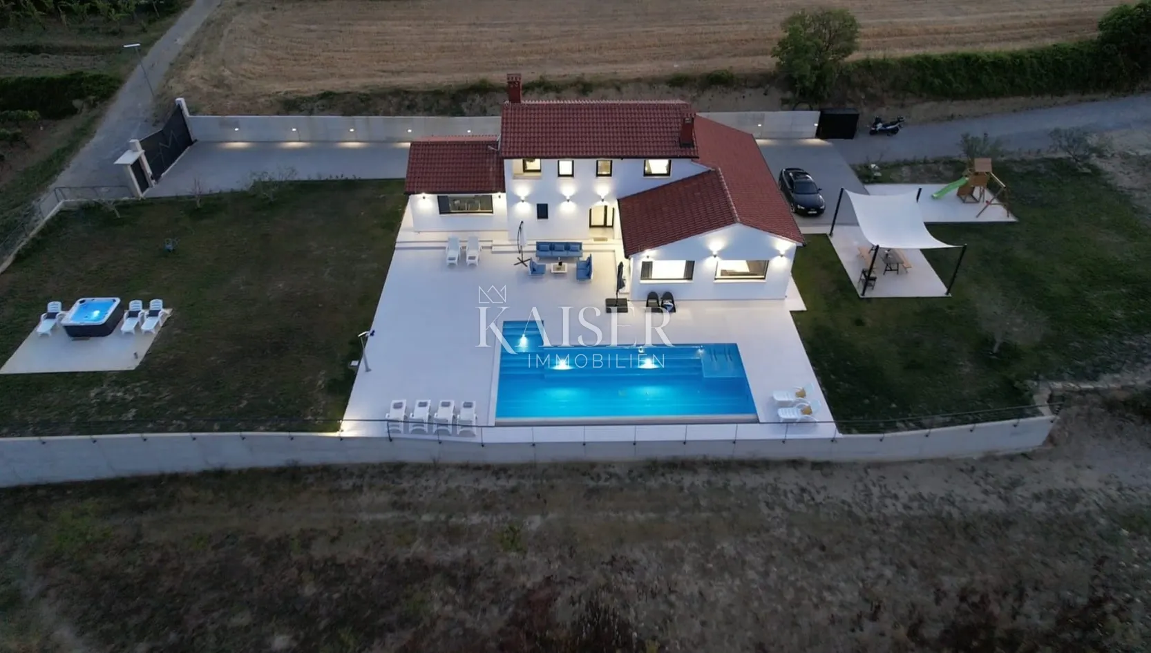 istra, buzet - luksuzna vila, 210m2, sa jedinstvenim pogledom - slika 5