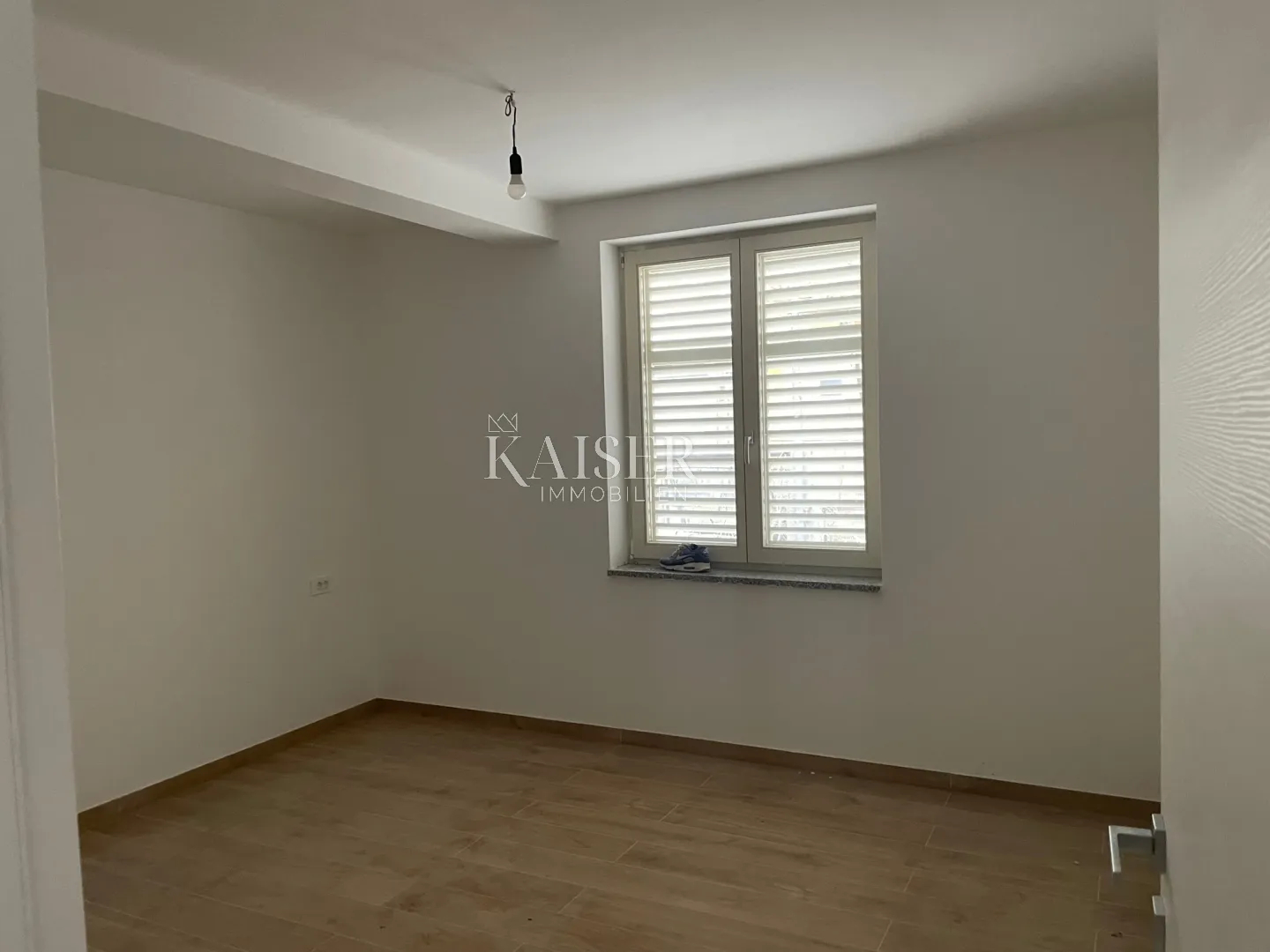 kastav- stan s predivnim pogledom na cijeli kvarner - slika 2