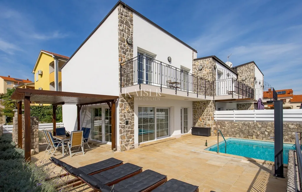 kornić, otok krk- vila 121m2 s pogledom na more i bazenom - slika 23