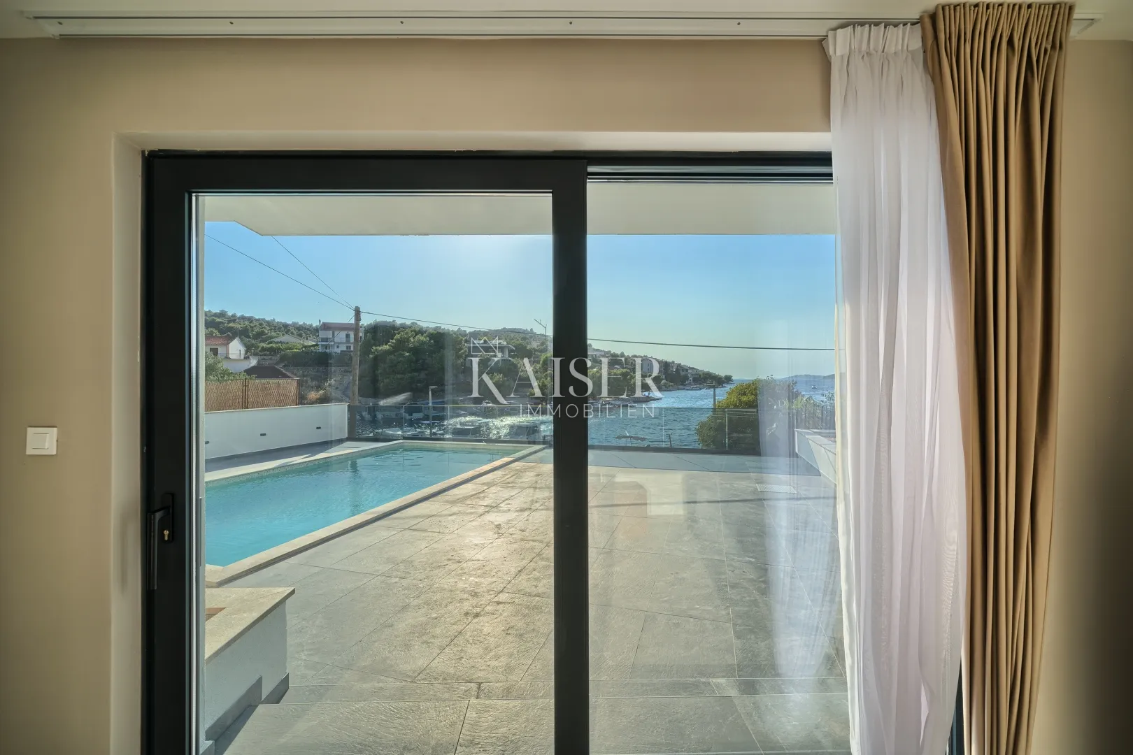 šibenik, rogoznica-ekskluzivna vila s bazenom - slika 21