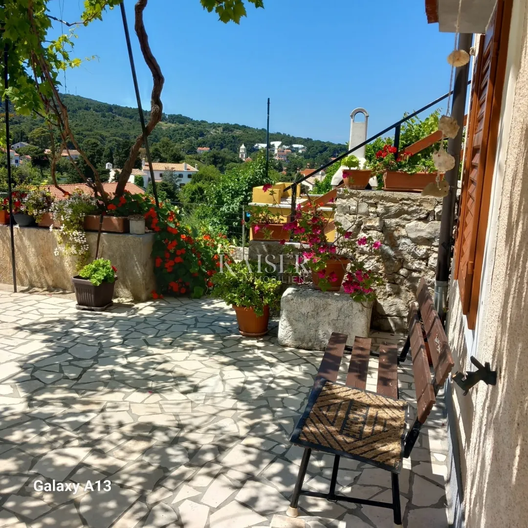 mali lošinj, veli lošinj - uređena kuća s dva stana - slika 2