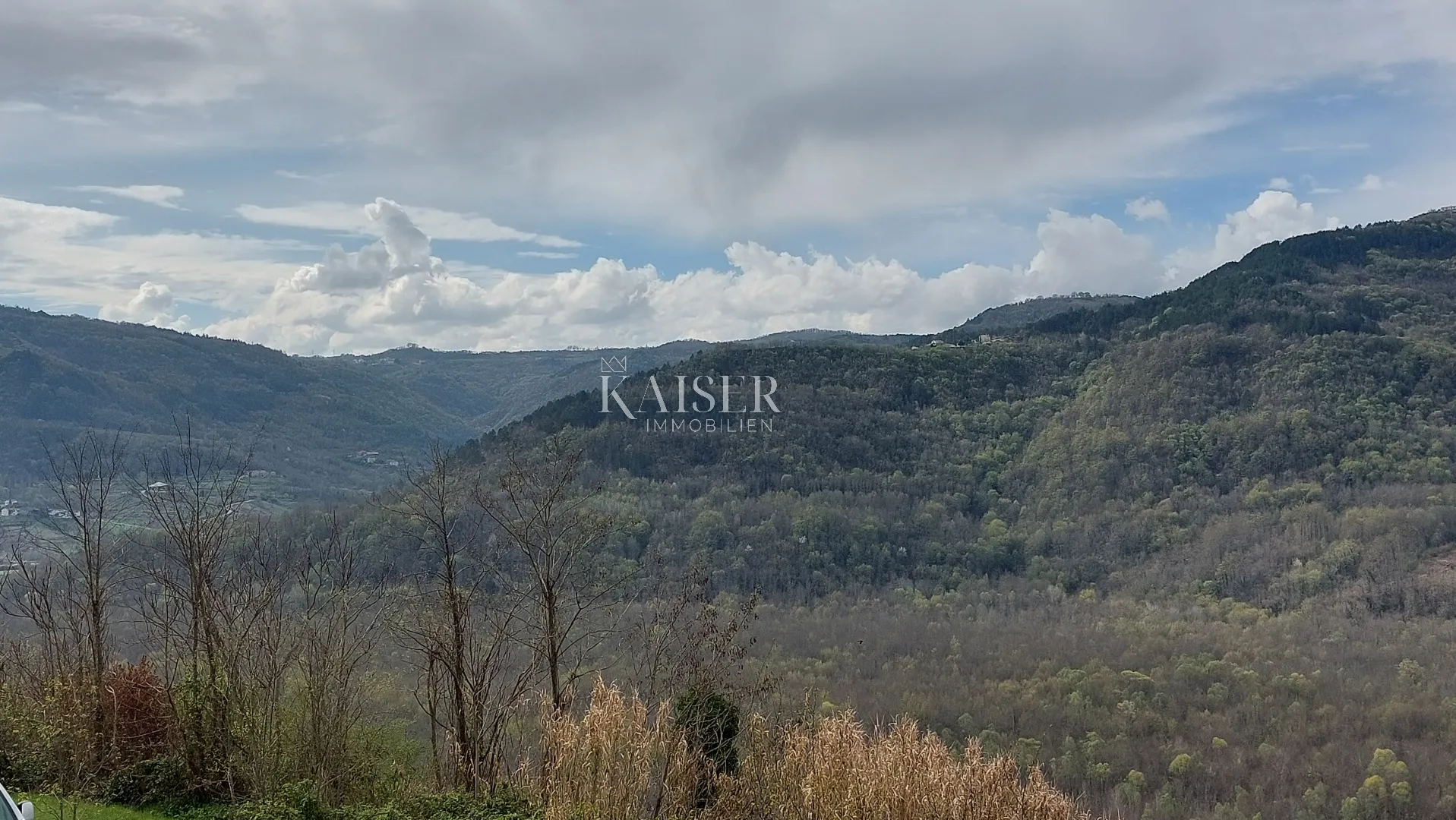 istra - motovun, zemljište sa građevinskom dozvolom za kuću - slika 6