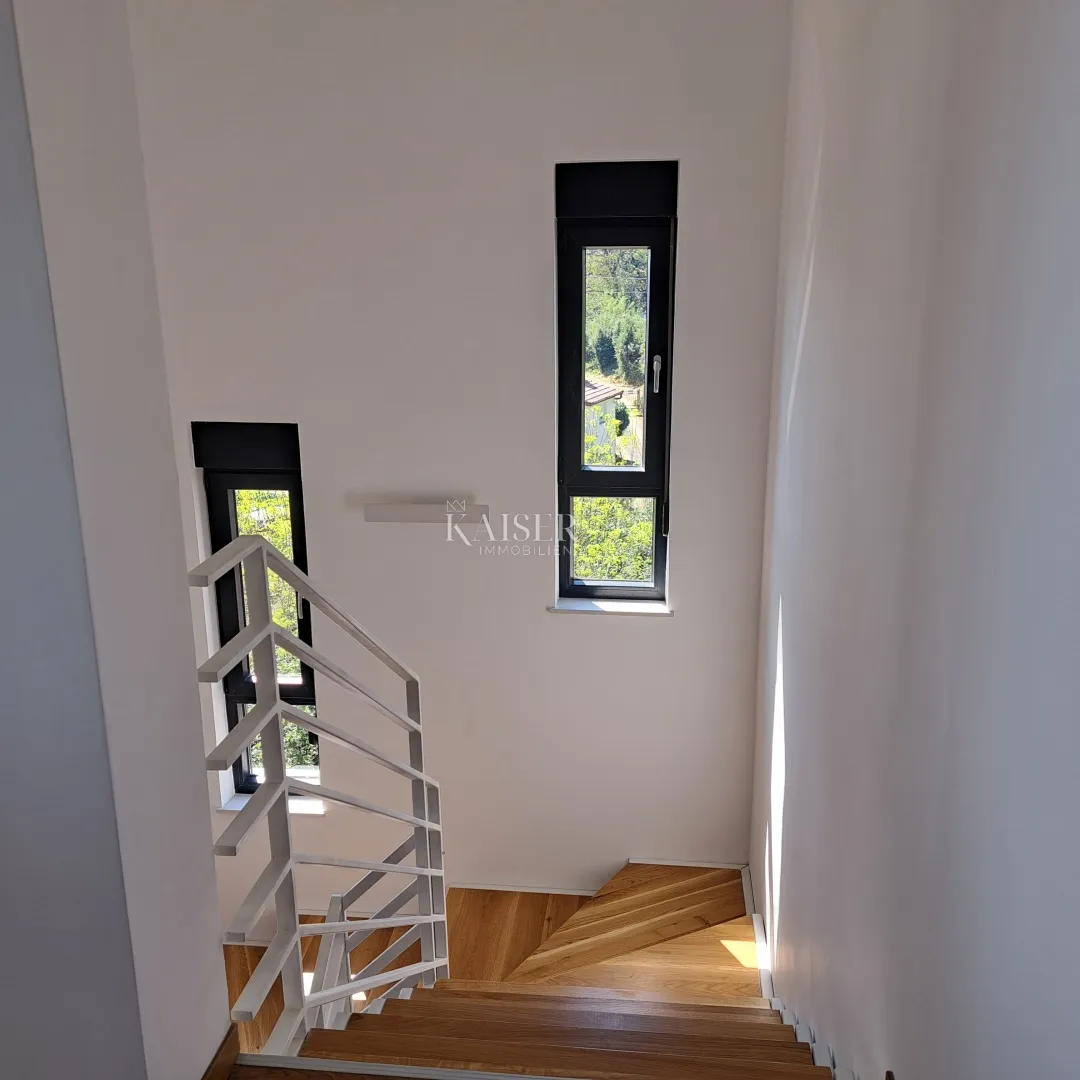 opatijska riviera,dvoetažni stan s velikom terasom i otvorenim pogledom prema moru - slika 11