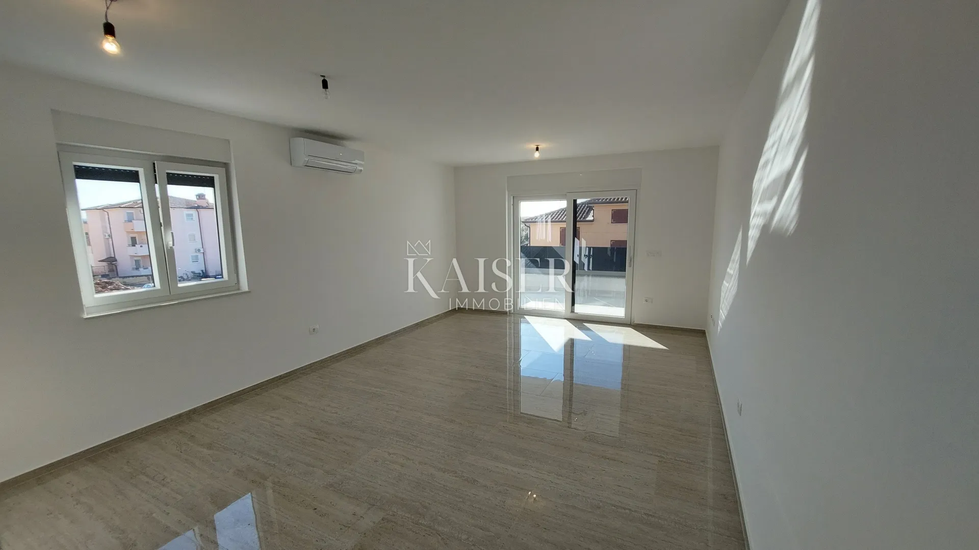 istra, novigrad - dvosoban stan sa dnevnim boravkom, 68m2, prvi kat - slika 10
