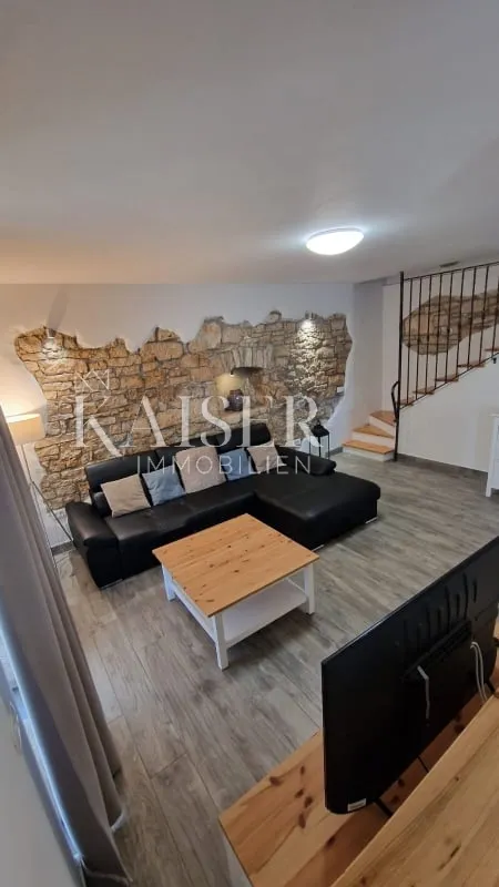 istra - lovreč, prilika kamena kuća sa okućnicom 7000 m2 - slika 22