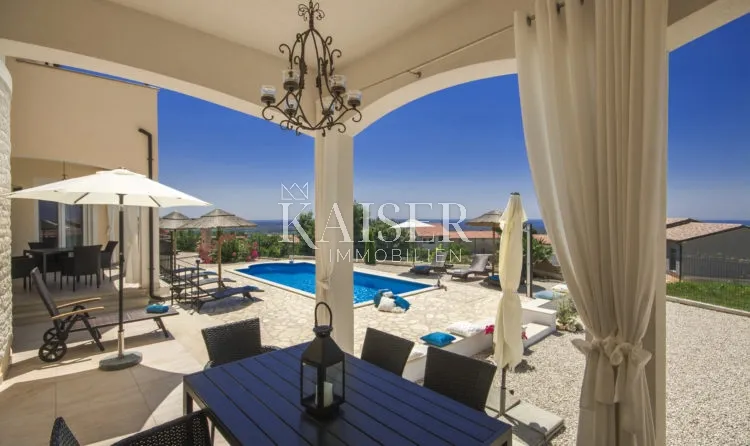 istra, kaštelir – luksuzna vila s prekrasnim pogledom na more - slika 4