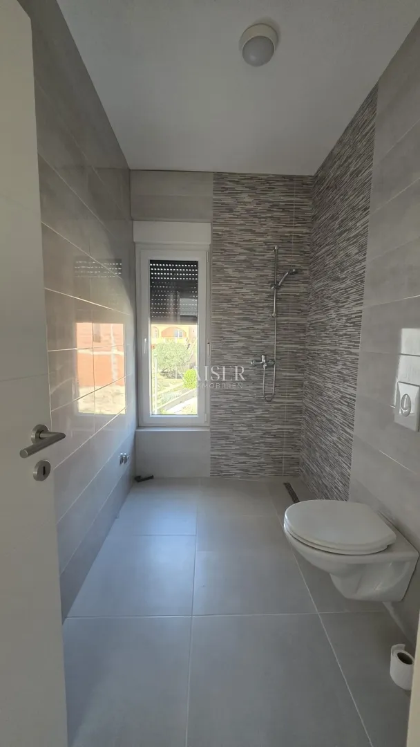 zadar, vrsi- vila 180 m2 sa bazenom i pogledom na more - slika 8